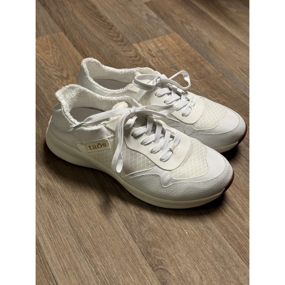 Taos Direction Sneakers White Mesh Canvas Lace Up Womens 8 - Picture 2 of 9